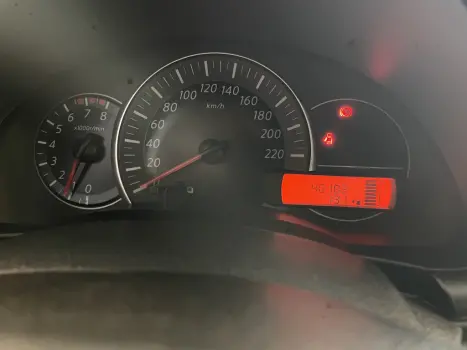 NISSAN March 1.0 12V 4P SV FLEX, Foto 9