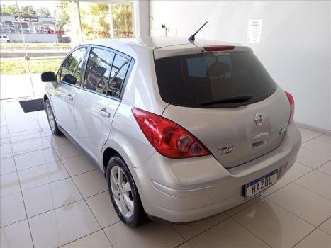NISSAN Tiida Hatch 1.8 16V 4P SL FLEX AUTOM�TICO, Foto 3