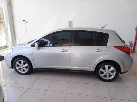 NISSAN Tiida Hatch 1.8 16V 4P SL FLEX AUTOM�TICO, Foto 5