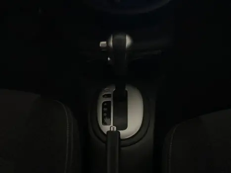 NISSAN Versa Sedan 1.6 16V 4P SV FLEX XTRONIC AUTOMTICO CVT, Foto 14