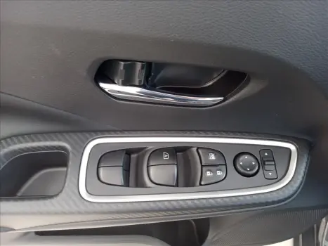 NISSAN Versa Sedan 1.6 16V 4P FLEX S, Foto 13