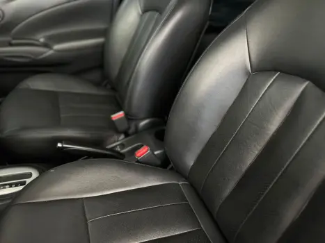 NISSAN Versa Sedan 1.6 16V 4P SL FLEX XTRONIC AUTOM�TICO CVT, Foto 9