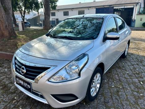 NISSAN Versa Sedan 1.6 16V 4P FLEX SV, Foto 1