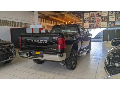 RAM 2500 6.7 I6 24V SLT CABINE DUPLA TURBO DIESEL LARAMIE 4X4 AUTOMTICO, Foto 6