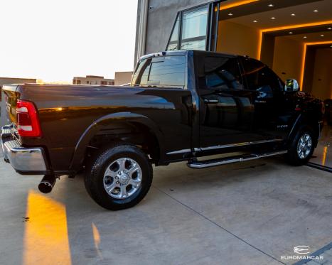 RAM 2500 6.7 I6 24V SLT CABINE DUPLA TURBO DIESEL LARAMIE 4X4 AUTOMTICO, Foto 4
