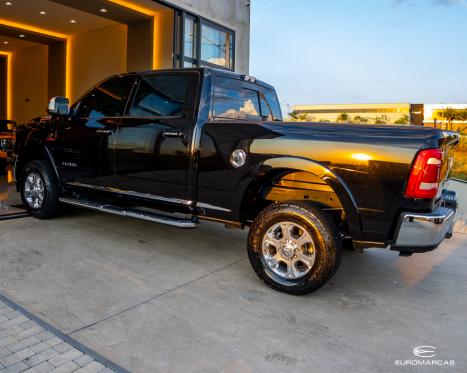 RAM 2500 6.7 I6 24V SLT CABINE DUPLA TURBO DIESEL LARAMIE 4X4 AUTOMTICO, Foto 5