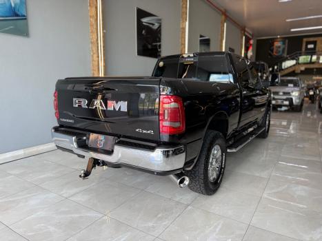 RAM 2500 6.7 I6 24V SLT CABINE DUPLA TURBO DIESEL LARAMIE 4X4 AUTOMÁTICO, Foto 3