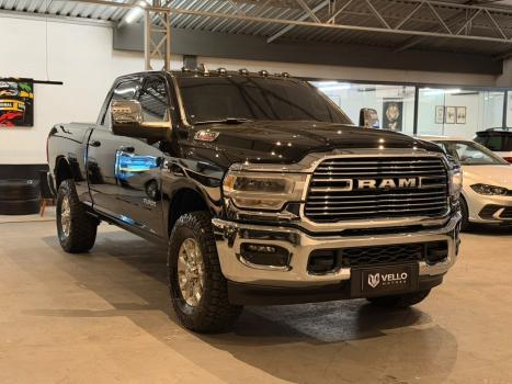 RAM 2500 6.7 I6 24V SLT CABINE DUPLA TURBO DIESEL LARAMIE 4X4 AUTOMÁTICO, Foto 2