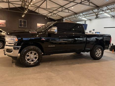 RAM 2500 6.7 I6 24V SLT CABINE DUPLA TURBO DIESEL LARAMIE 4X4 AUTOMÁTICO, Foto 6