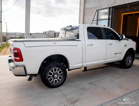 RAM 3500 6.7 I6 LIMITED LONG HORN CABINE DUPLA 4X4 TURBO DIESEL AUTOM�TICO, Foto 4