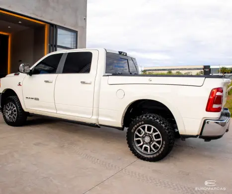 RAM 3500 6.7 I6 LIMITED LONG HORN CABINE DUPLA 4X4 TURBO DIESEL AUTOM�TICO, Foto 5