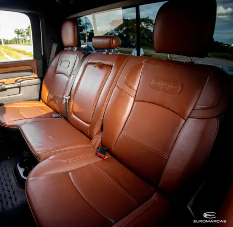 RAM 3500 6.7 I6 LIMITED LONG HORN CABINE DUPLA 4X4 TURBO DIESEL AUTOM�TICO, Foto 11