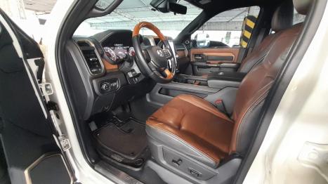 RAM 3500 6.7 I6 LIMITED LONG HORN CABINE DUPLA 4X4 TURBO DIESEL AUTOM�TICO, Foto 4