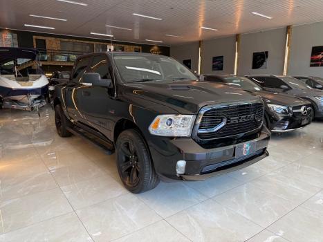 RAM Classic 5.7 V8 32V 4P HEMI LARAMIE AUTOM�TICO, Foto 2