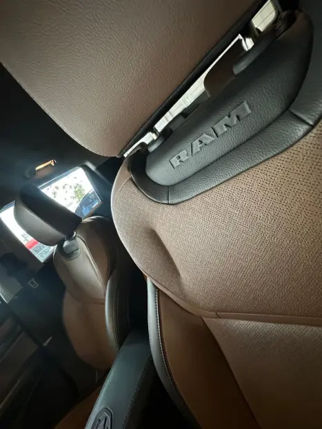 RAM Rampage 2.0 4P HURRICANE 4 TURBO LARAMIE 4X4 AUTOM�TICO, Foto 16