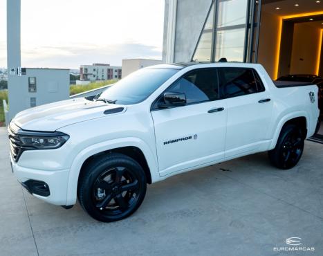 RAM Rampage 2.0 4P HURRICANE 4 TURBO R/T 4X4 AUTOM�TICO, Foto 3