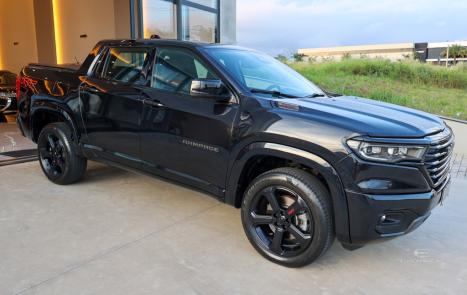 RAM Rampage 2.0 4P HURRICANE 4 TURBO R/T 4X4 AUTOM�TICO, Foto 2