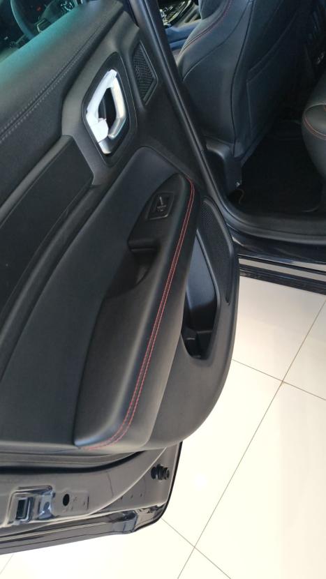 RAM Rampage 2.0 4P HURRICANE 4 TURBO R/T 4X4 AUTOM�TICO, Foto 16
