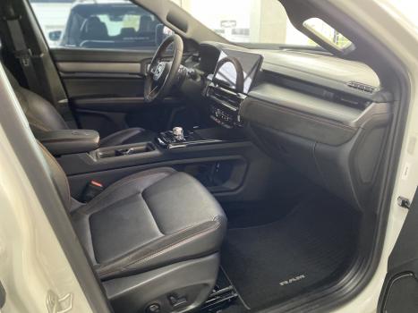 RAM Rampage 2.0 4P HURRICANE 4 TURBO R/T 4X4 AUTOM�TICO, Foto 13