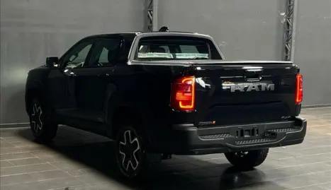 RAM Rampage 2.2 4P REBEL TURBO DIESEL 4X4 AUTOMTICO, Foto 2