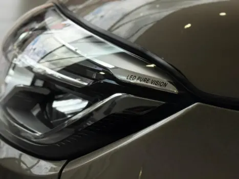 RENAULT Captur 1.3 16V 4P FLEX TCE ICONIC TURBO X-TRONIC AUTOM�TICO CVT, Foto 4