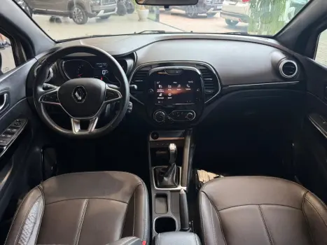 RENAULT Captur 1.3 16V 4P FLEX TCE ICONIC TURBO X-TRONIC AUTOM�TICO CVT, Foto 17