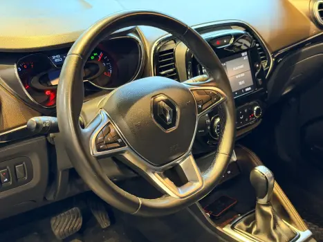 RENAULT Captur 1.3 16V 4P FLEX TCE ICONIC TURBO X-TRONIC AUTOM�TICO CVT, Foto 11