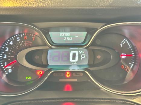 RENAULT Captur 1.6 16V 4P FLEX SCE INTENSE X-TRONIC CVT, Foto 5 RENAULT Captur 1.6 16V 4P FLEX SCE INTENSE X-TRONIC CVT, Foto 5