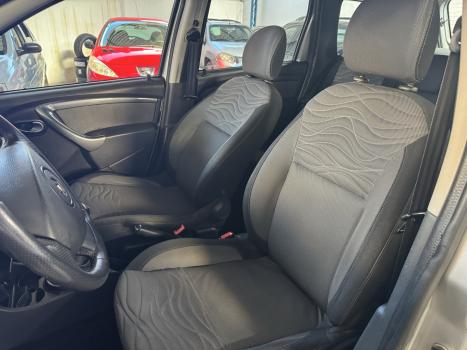 RENAULT Duster 1.6 16V 4P FLEX TECH ROAD, Foto 12