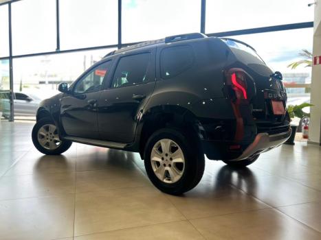 RENAULT Duster 2.0 16V 4P FLEX DYNAMIQUE AUTOM�TICO, Foto 5