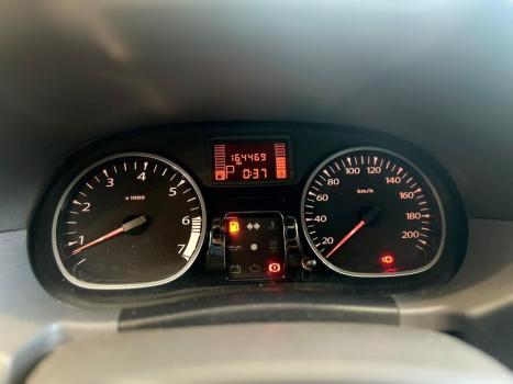 RENAULT Duster 2.0 16V 4P FLEX DYNAMIQUE AUTOM�TICO, Foto 14