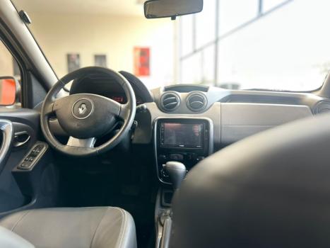 RENAULT Duster 2.0 16V 4P FLEX DYNAMIQUE AUTOM�TICO, Foto 18