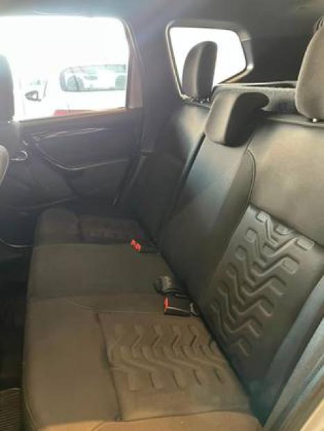 RENAULT Duster 2.0 16V 4P FLEX DYNAMIQUE AUTOM�TICO, Foto 8