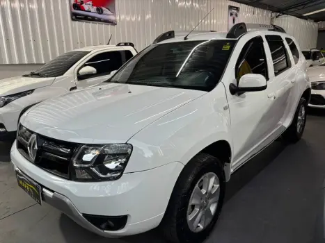 RENAULT Duster 2.0 16V 4P FLEX DYNAMIQUE AUTOM�TICO, Foto 2