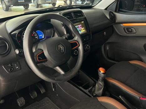 RENAULT Kwid 1.0 12V 4P SCE FLEX OUTSIDER, Foto 19
