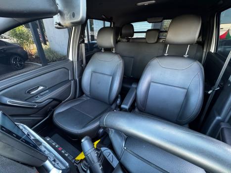 RENAULT Oroch 1.3 16V 4P INTENSE TURBO TCe AUTOMTICO CVT, Foto 18