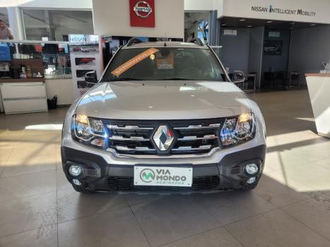 RENAULT Oroch 1.3 16V 4P OUTSIDER TURBO TCe AUTOM�TICO CVT, Foto 2