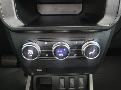 RENAULT Oroch 1.3 16V 4P OUTSIDER TURBO TCe AUTOM�TICO CVT, Foto 15