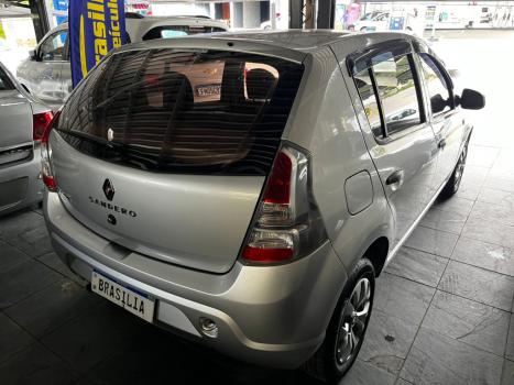 RENAULT Sandero 1.0 16V 4P FLEX EXPRESSION, Foto 4