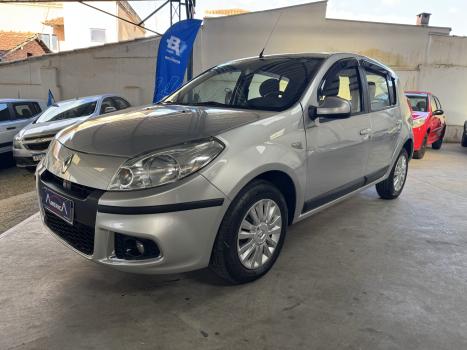 RENAULT Sandero 1.6 4P FLEX PRIVIL�GE AUTOM�TICO, Foto 2