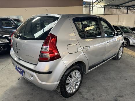 RENAULT Sandero 1.6 4P FLEX PRIVIL�GE AUTOM�TICO, Foto 7