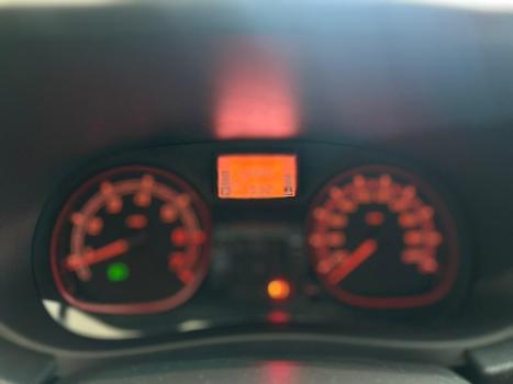 RENAULT Sandero 1.6 16V 4P FLEX STEPWAY AUTOM�TICO, Foto 14