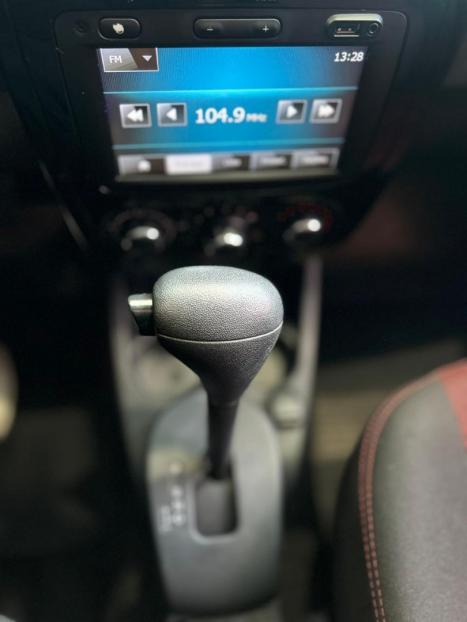 RENAULT Sandero 1.6 16V 4P FLEX STEPWAY AUTOM�TICO, Foto 16