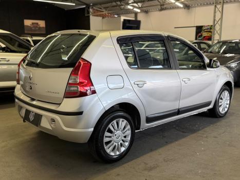 RENAULT Sandero 1.6 4P FLEX PRIVIL�GE AUTOM�TICO, Foto 9