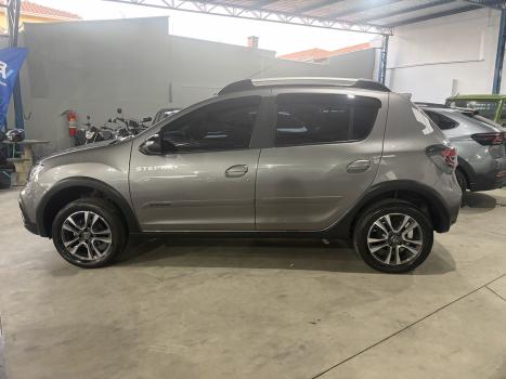RENAULT Stepway 1.6 16V 4P FLEX INTENSE X-TONIC AUTOM�TICO CVT, Foto 7