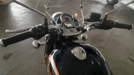 ROYAL ENFIELD Classic 350 ABS, Foto 5