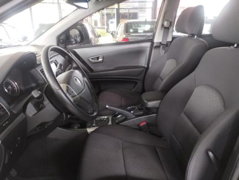 SSANGYONG Korando 2.0 16V 4P GLS 4X4 EXECUTIVE TURBO DIESEL AUTOM�TICO, Foto 8