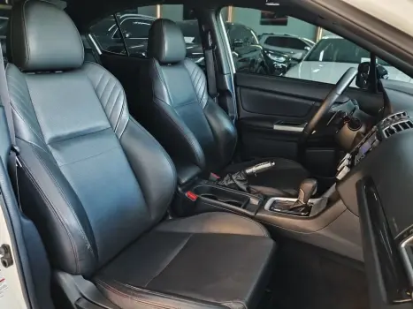SUBARU Impreza Sedan 2.0 16V 4P WRX TURBO 4X4, Foto 7