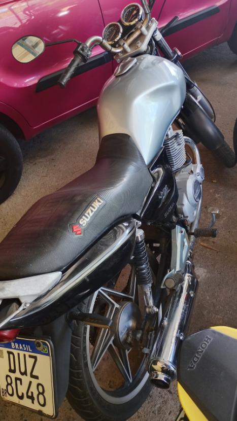SUZUKI Yes 125 EN, Foto 2