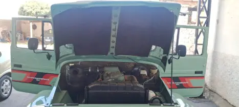 TOYOTA Bandeirante 3.7 4X4 DIESEL TETO RGIDO, Foto 9